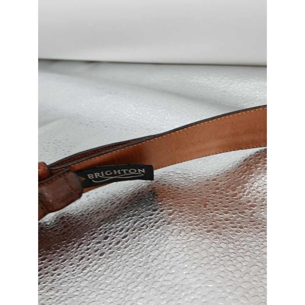 Brighton Belt Brown Embossed Calfskin On Saddle Leather Medium Gold Tone VTG - Picture 6 of 7